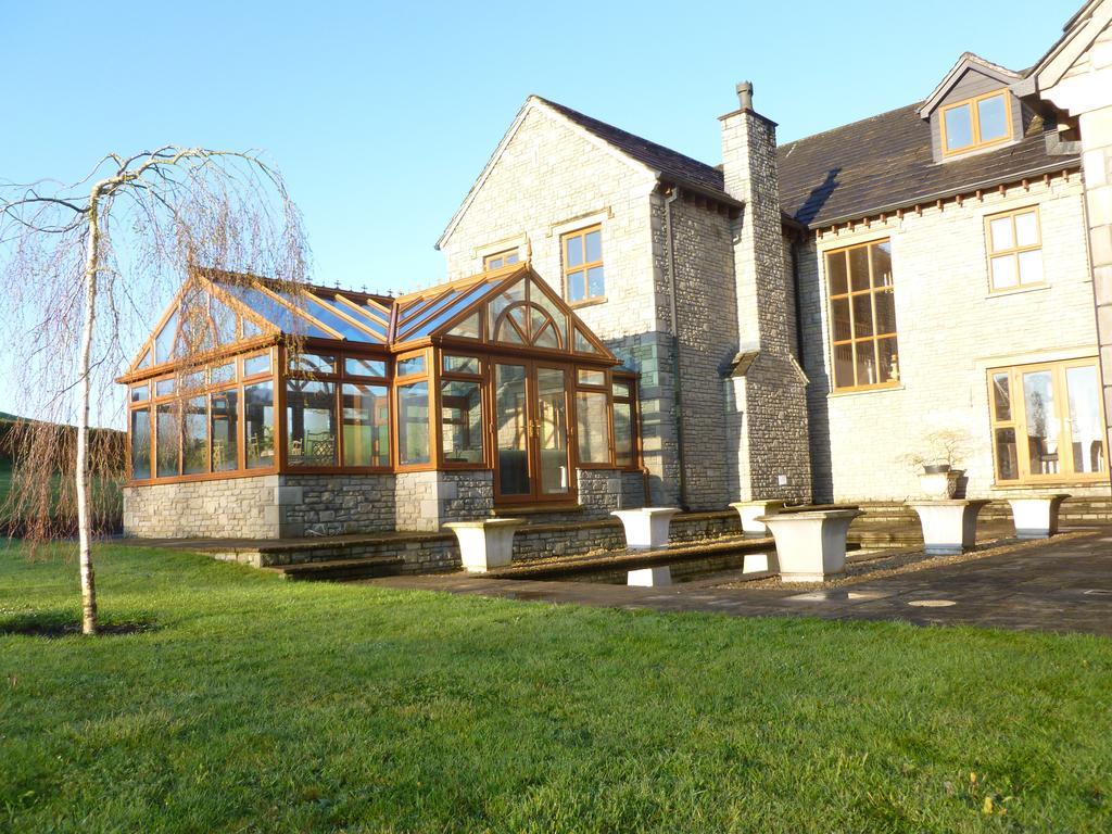 Gasthaus Llwyn Helyg Country House Carmarthen Exterior foto
